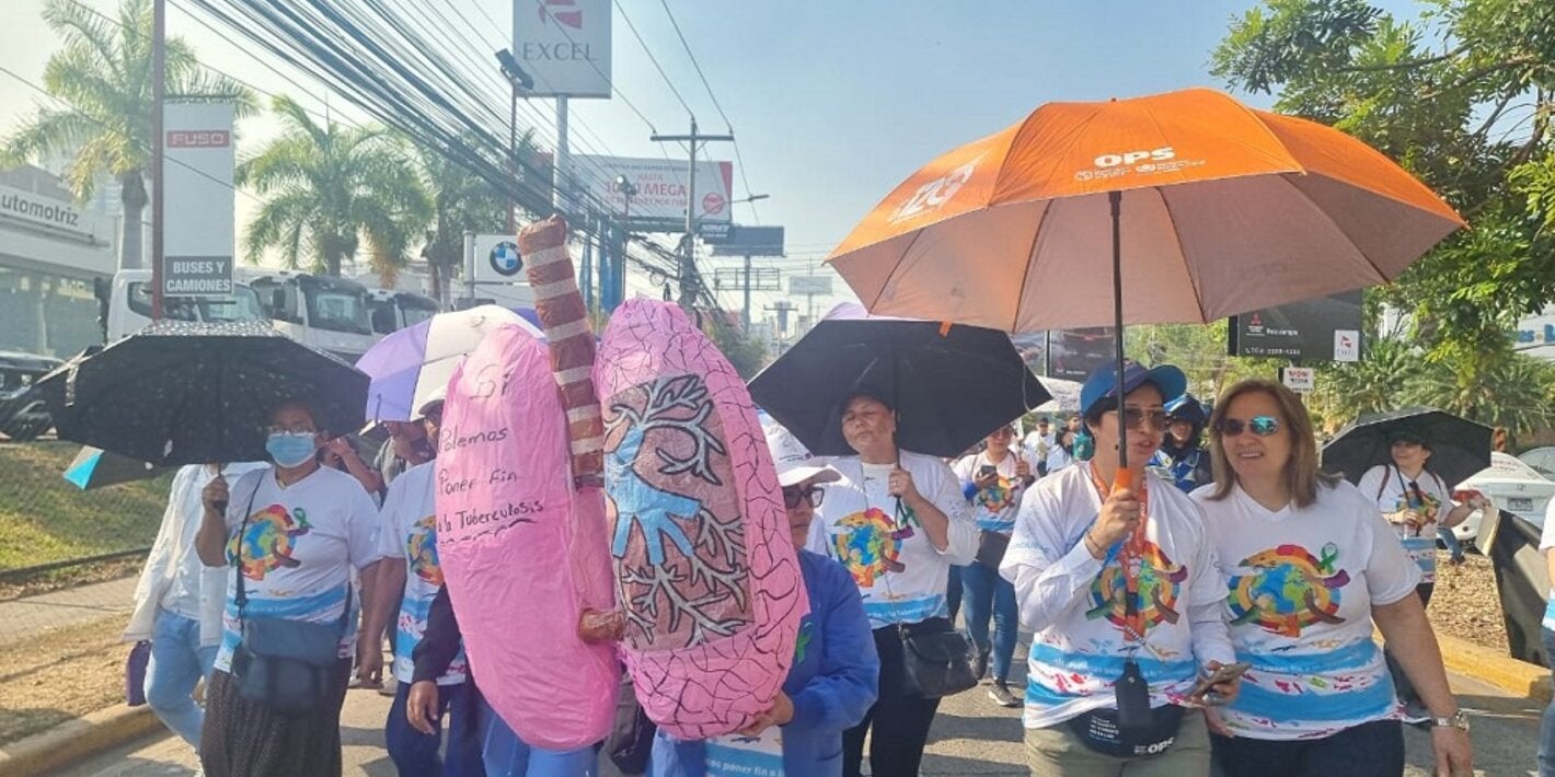Caminata para concientizar a la población sobre la tuberculosis