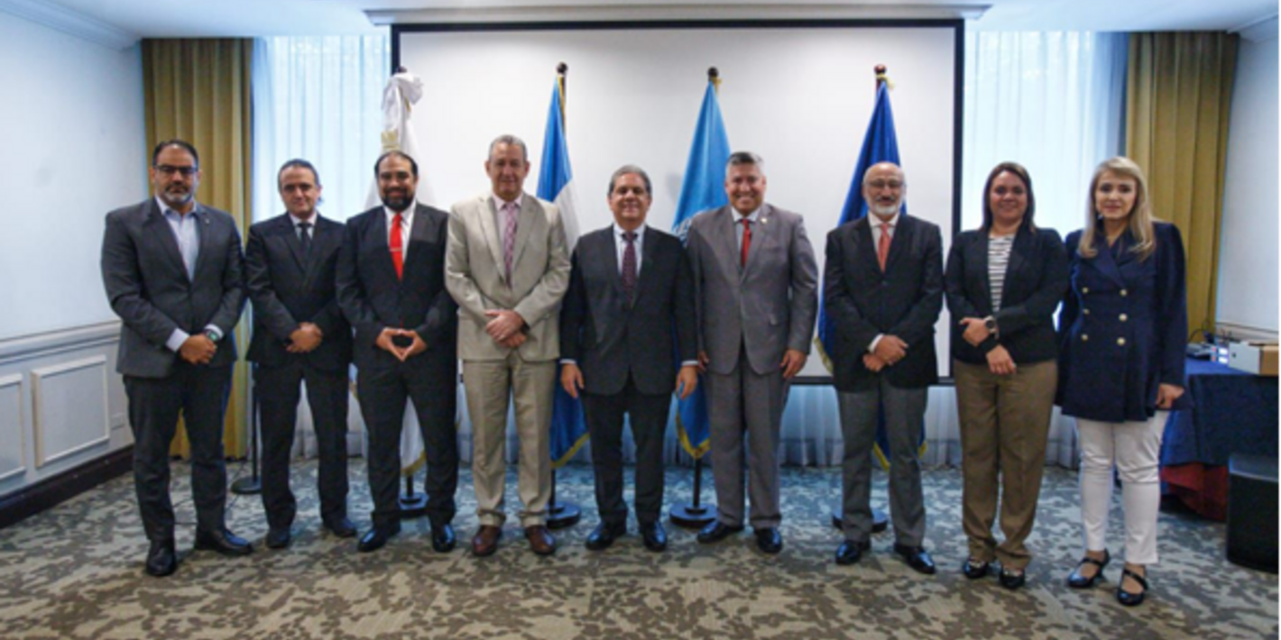 OPS apoya el fortalecimiento regulatorio de Guatemala