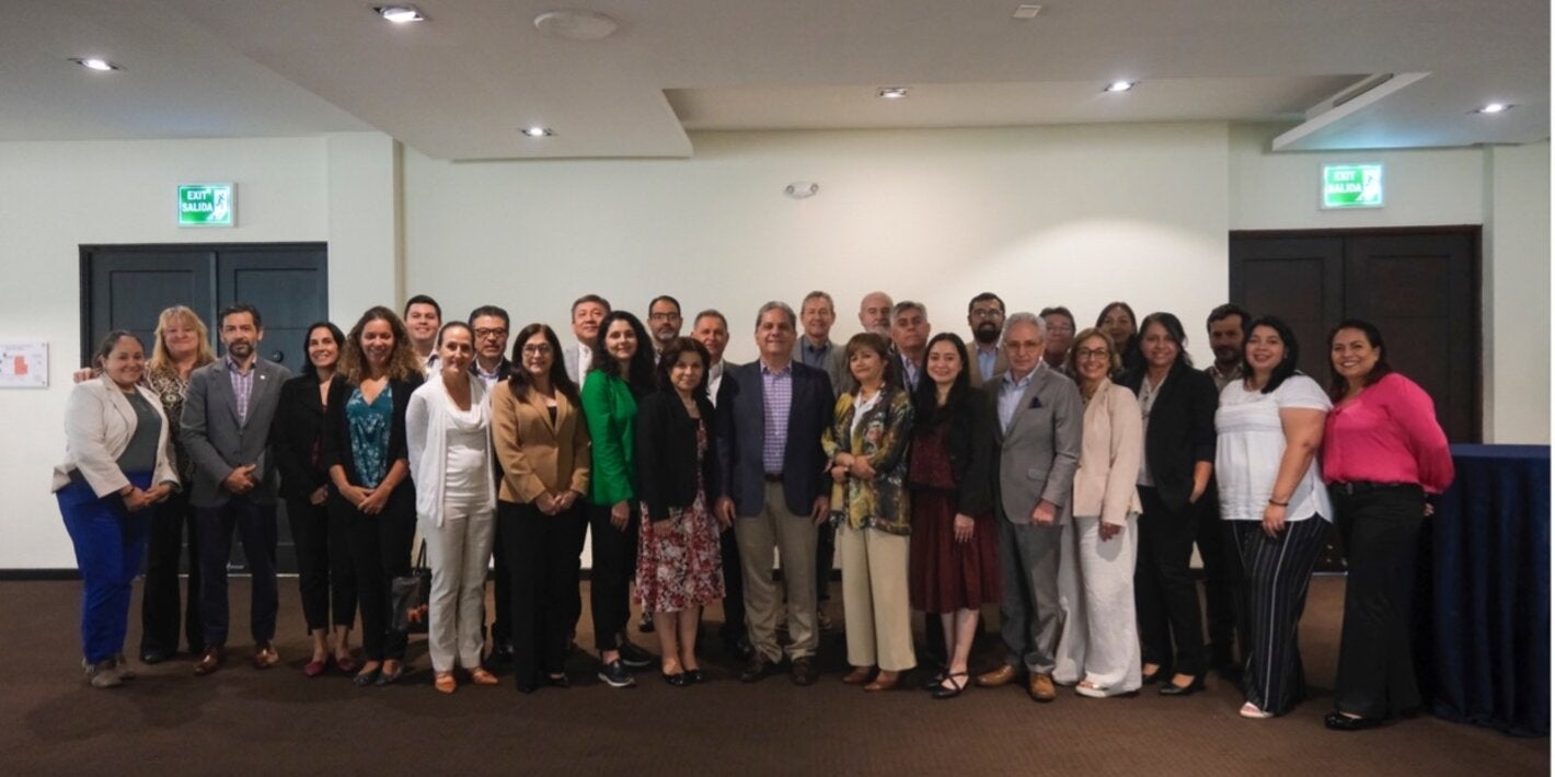 Avanzando Juntos hacia la Armonización de la Cooperación: Reunión político-estratégica con el Ministro de Salud y Cooperantes Internacionales en salud