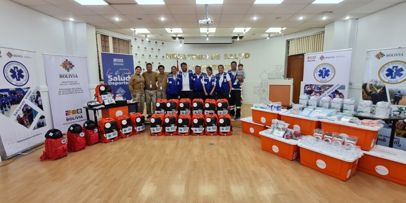 entrega equipo a emergencias