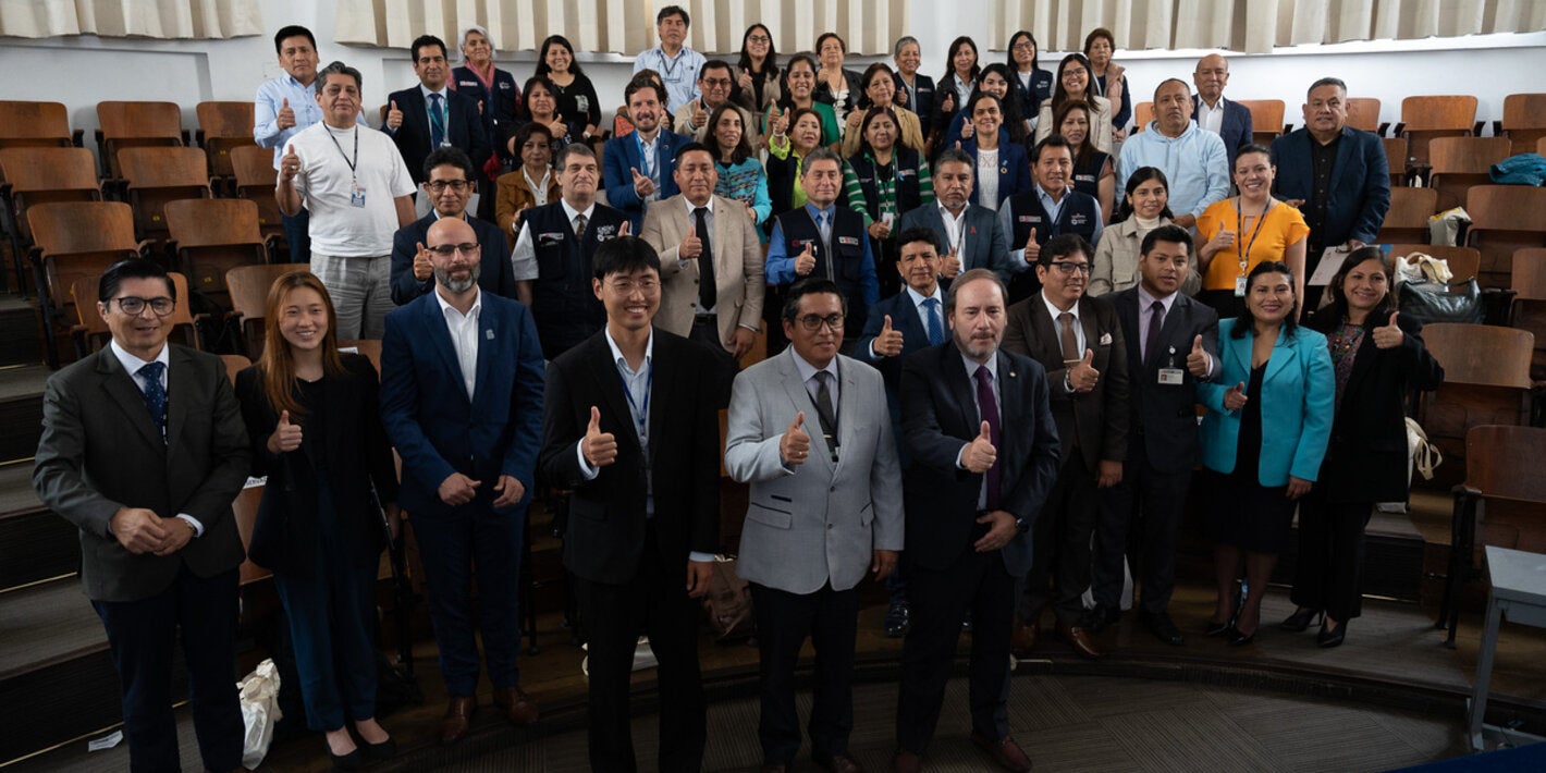 OPS/ Participantes y autoridades en el foro “Derecho a la salud de la población migrante y refugiada”