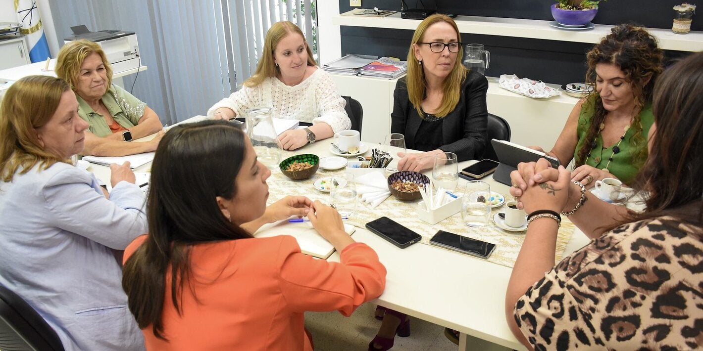 Foto de las autoridades reunidas