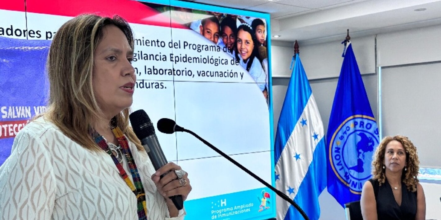 Jefa del PAI inaugura taller ERRA-inmunización