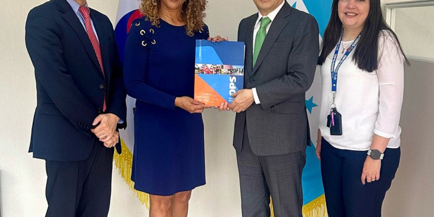 Embajador de Corea y Representante de la OPS/OMS en Honduras revisan avances de proyecto dengue