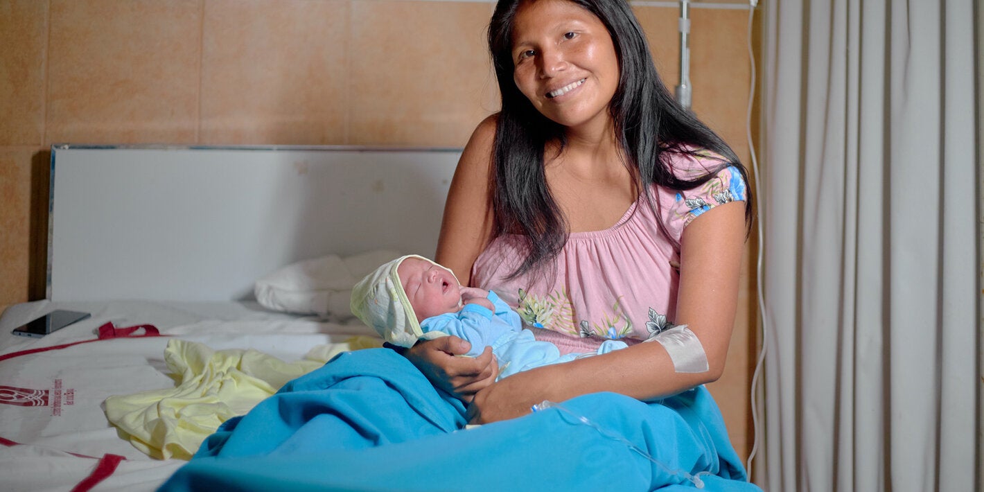 Madre y recién nacido