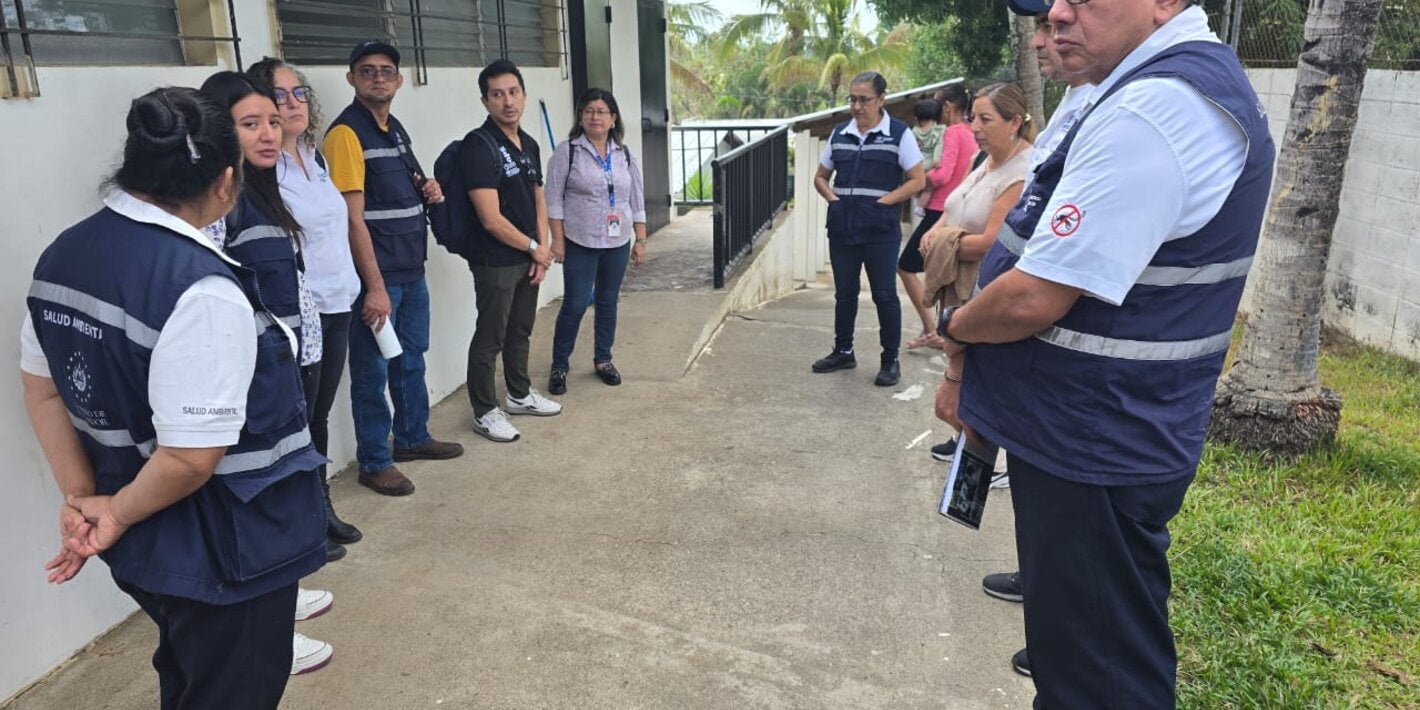 Misión Wash visita unidad de salud de San Miguel