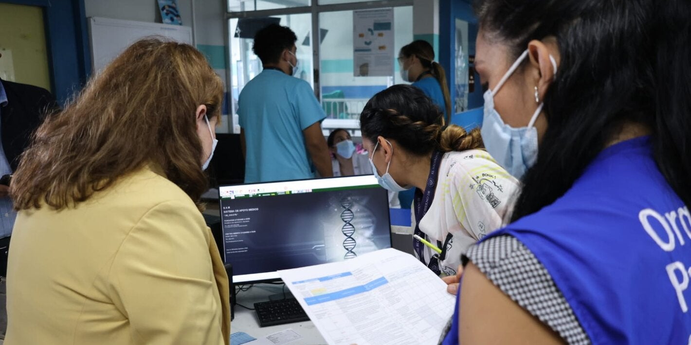 visita misión hospital bloom