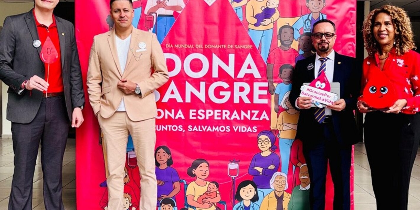 Autoridades y embajador campaña-Día Donante Sangre
