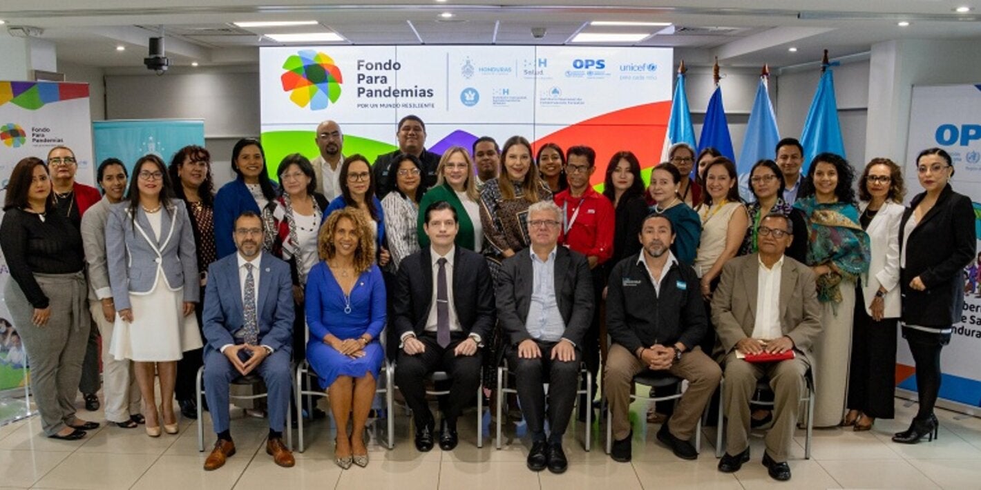 Grupo asistentes al lanzamiento del proyecto Fondo Pandémico en Honduras