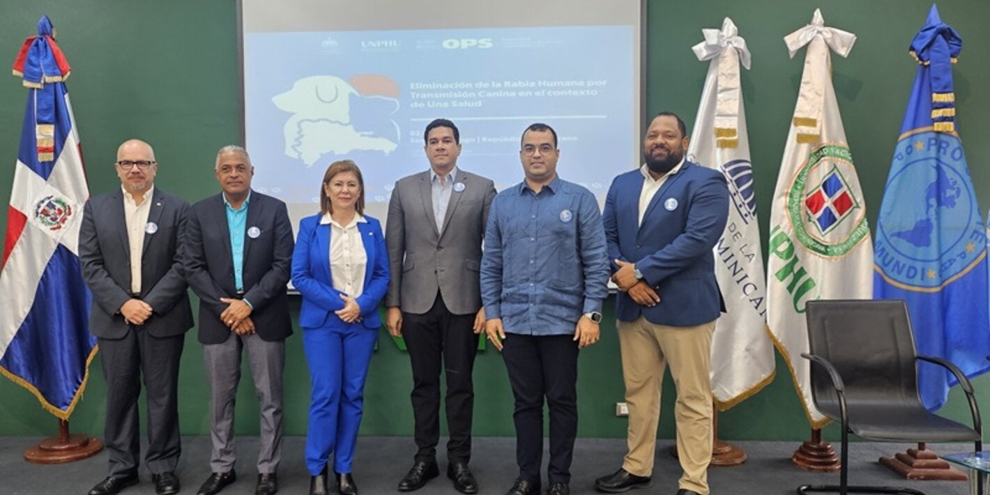 República Dominicana reafirma su compromiso hacia “Rabia Cero” en foro nacional 