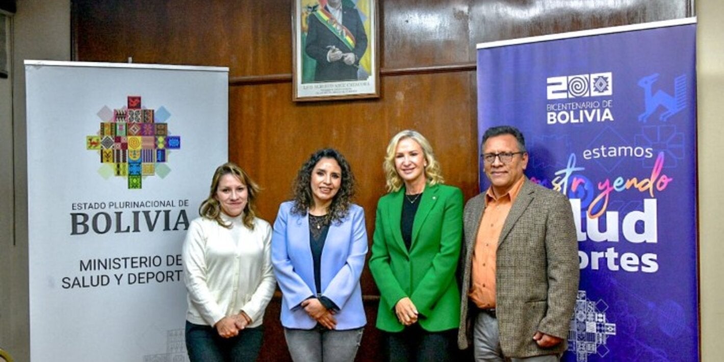 Reunion Representante OPS/OMS y Ministra de Salud y Deportes