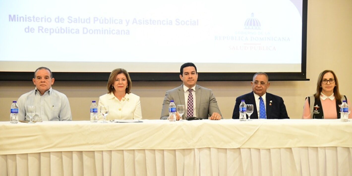 Autoridades de salud y OPS apoyan en evaluación nacional del Programa Ampliado de Inmunización 