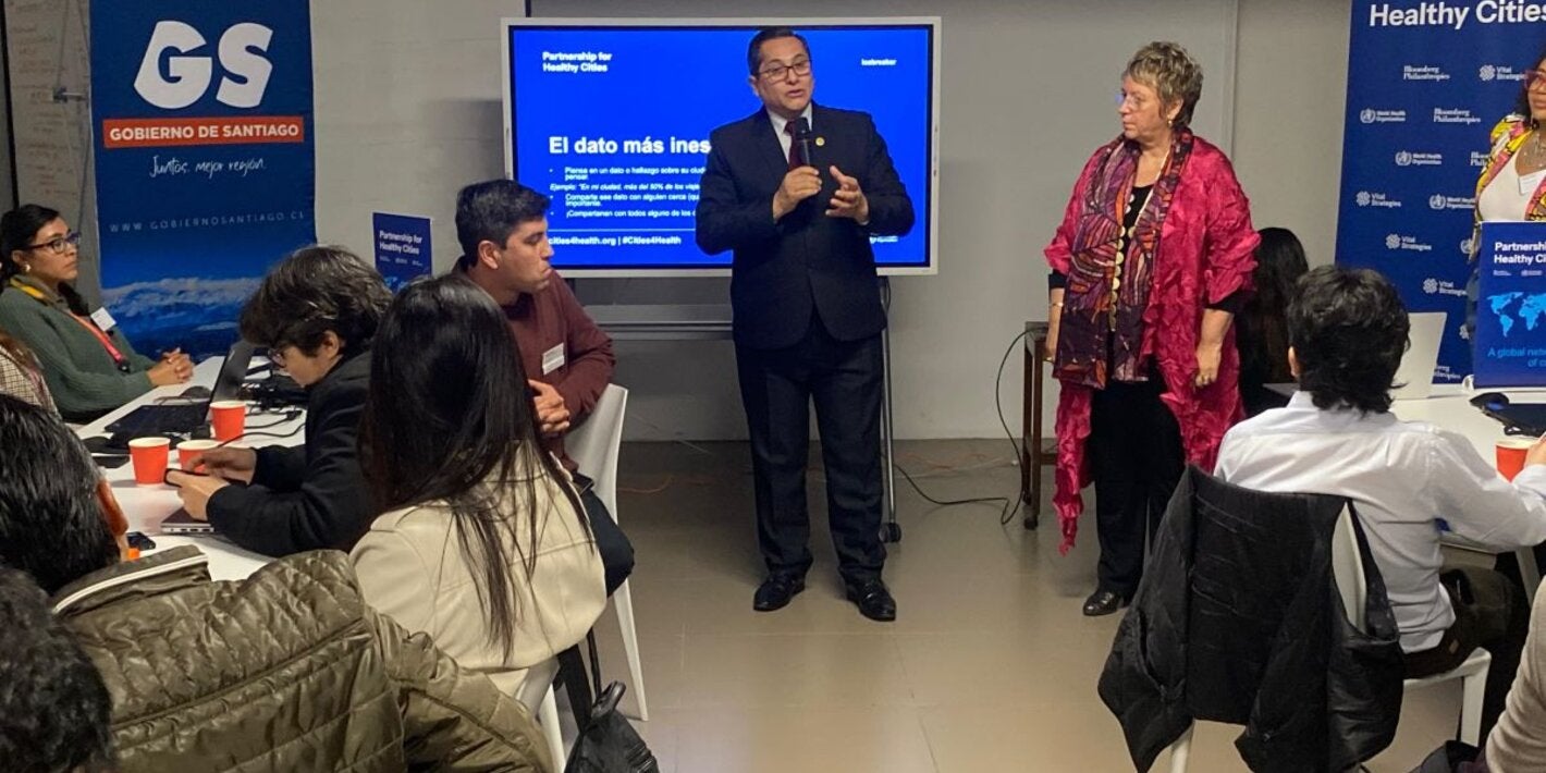 Encuentro Regional de Ciudades Saludables, apoyado por la OPS, reunió a representantes de siete ciudades para fortalecer capacidades locales en salud urbana, movilidad activa y calidad del aire.