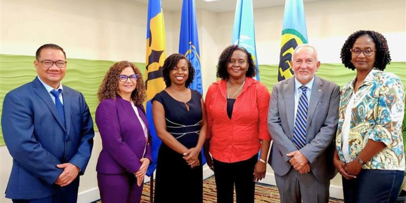 Recent graduates of the PAHO-UWI Postgraduate Diploma in Health Policy and Health Systems Program with PAHO and UWI personnel.