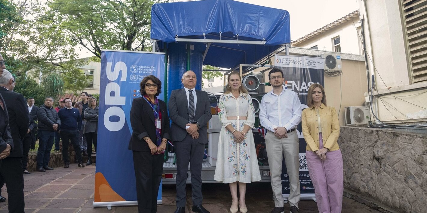 Entrega de planta de tratamiento de agua