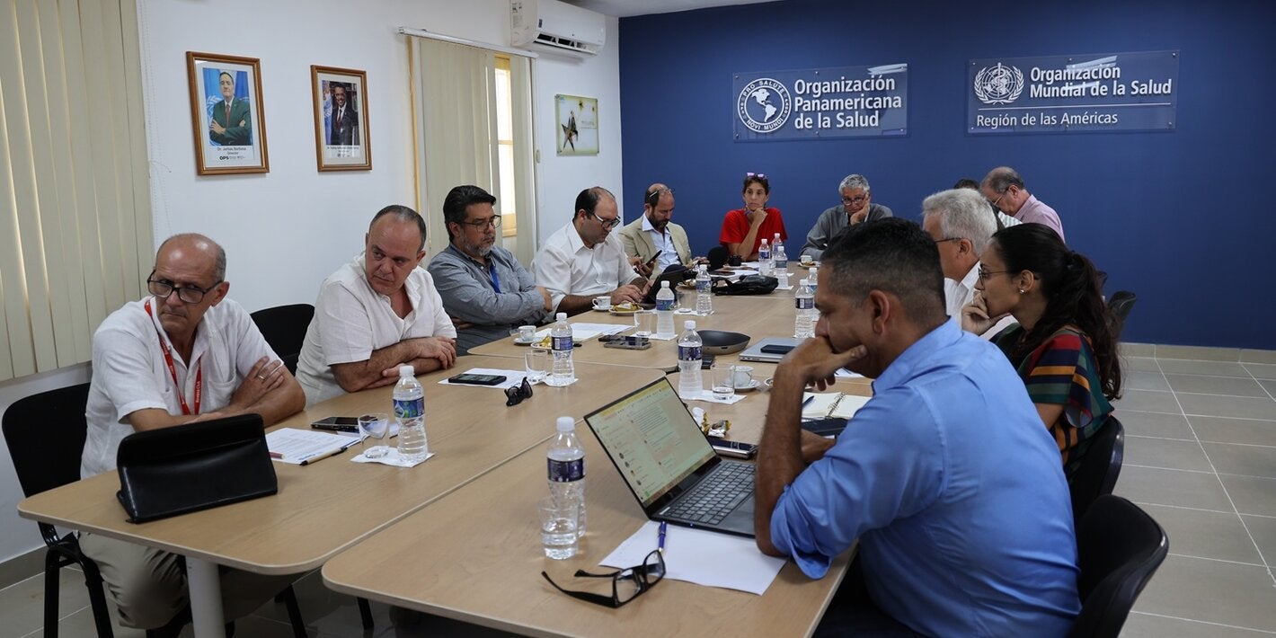 Reunión entre BioCubaFarma y OPS