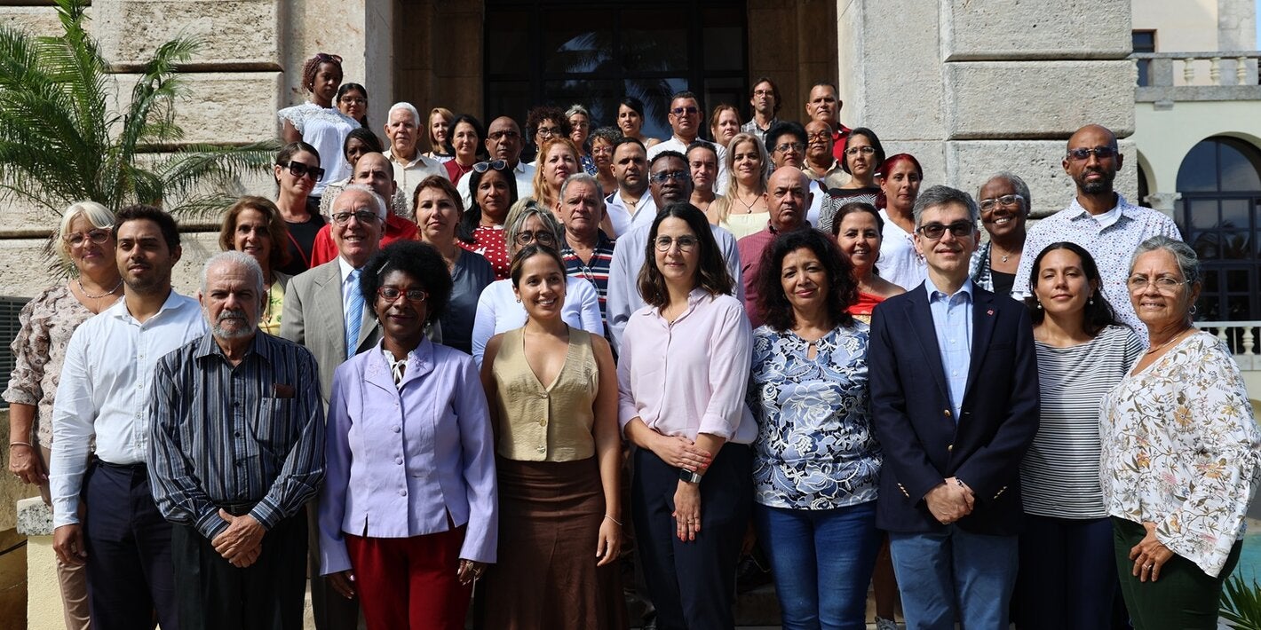 Participantes taller sobre Cesación de Tabaquismo en La Habana