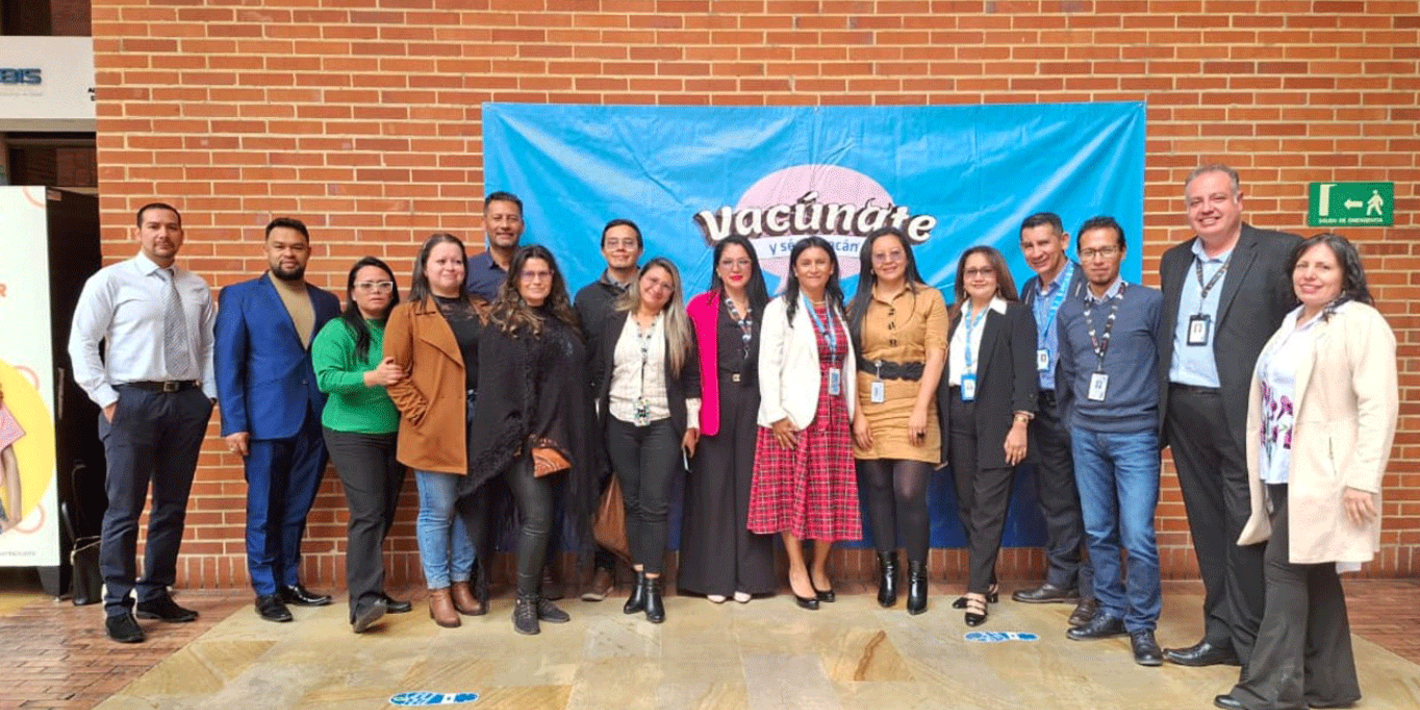 Personal Vacunador de OPS