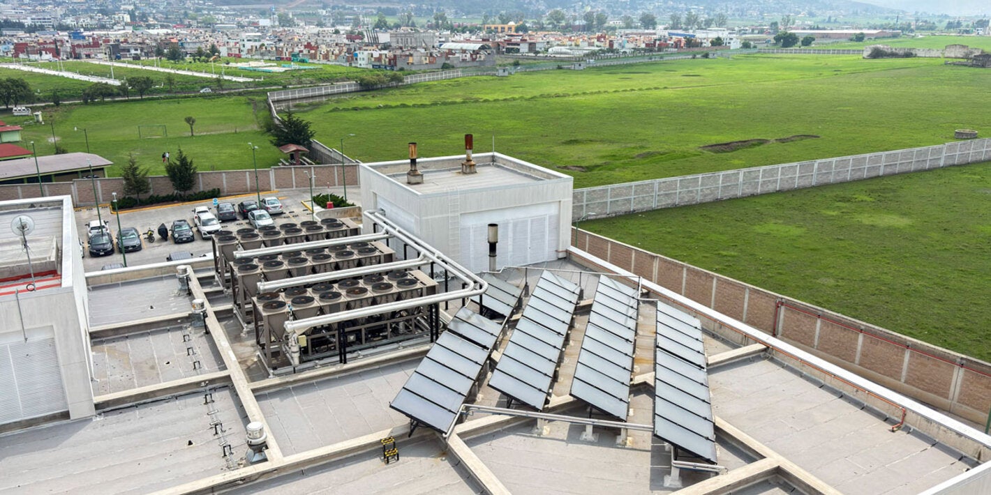 Resilient hospitals with solar panels