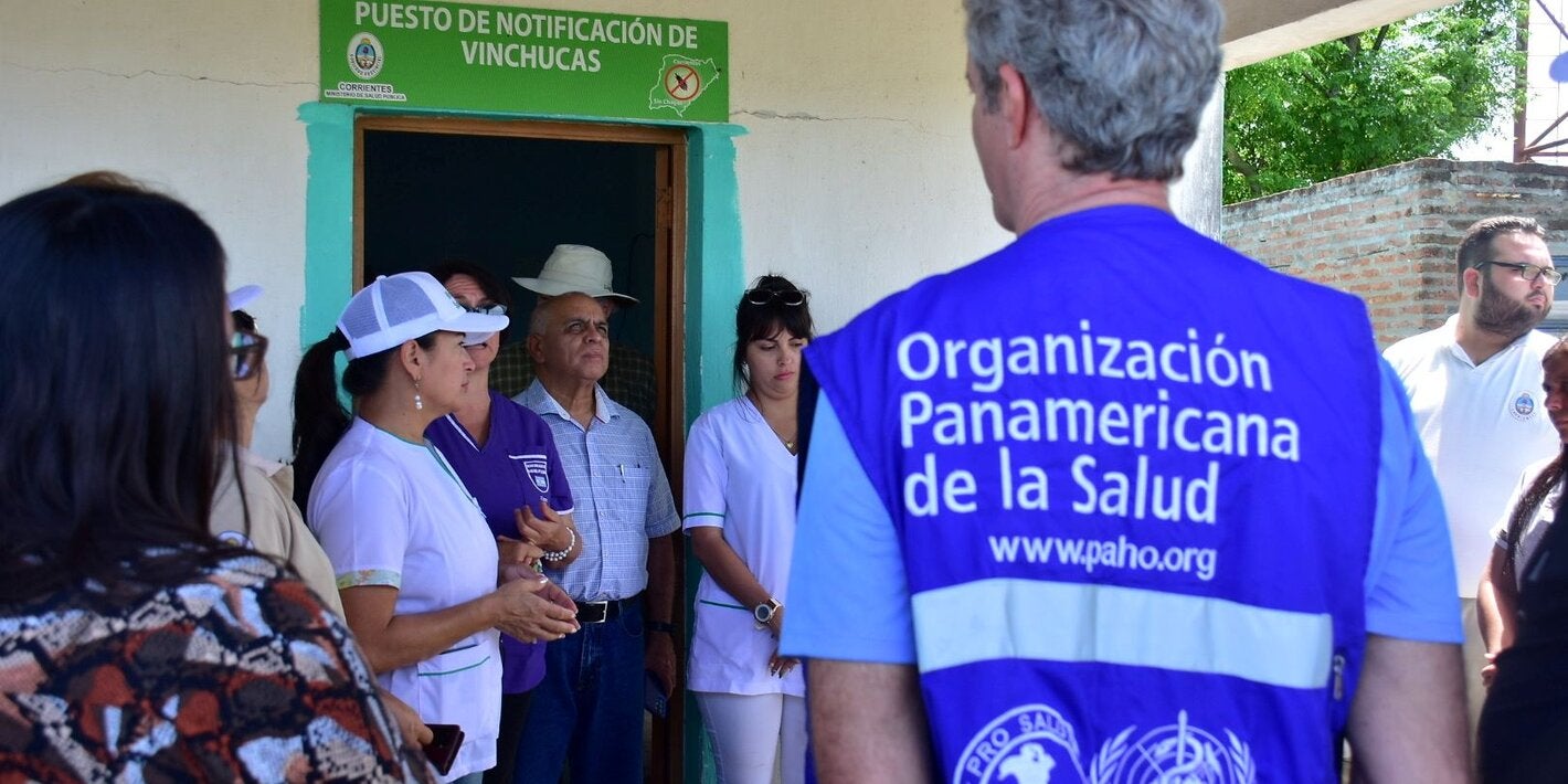 Foto en el puesto de verificación de vinchucas