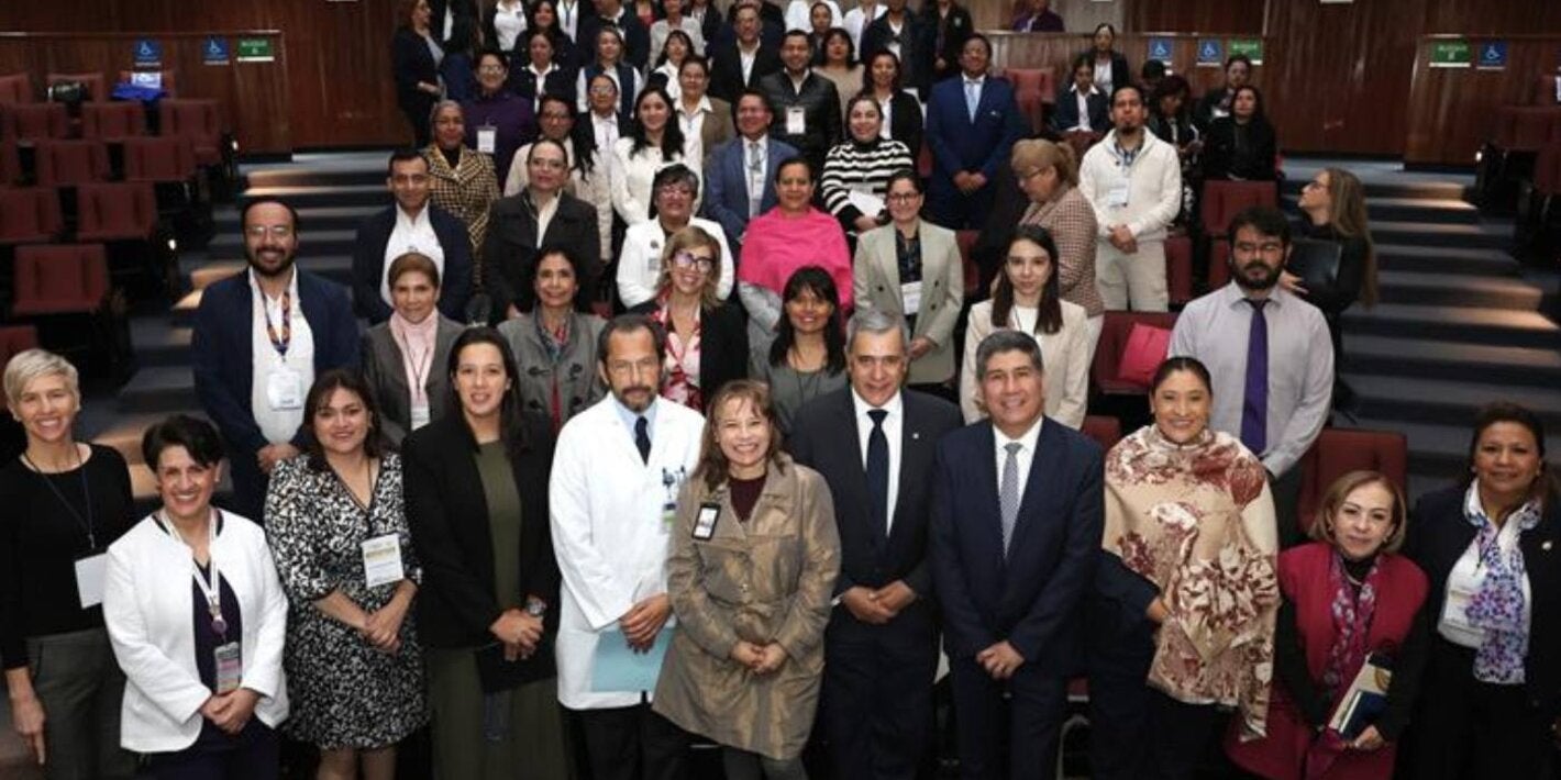 personas que participaron del diálogo político sobre enfermería en México