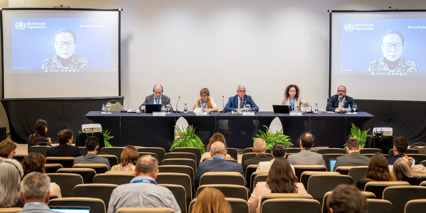 PAHO strengthens regional collaboration for R&D and production of vaccines and other mRNA-based health technologies in Latin America and the Caribbean