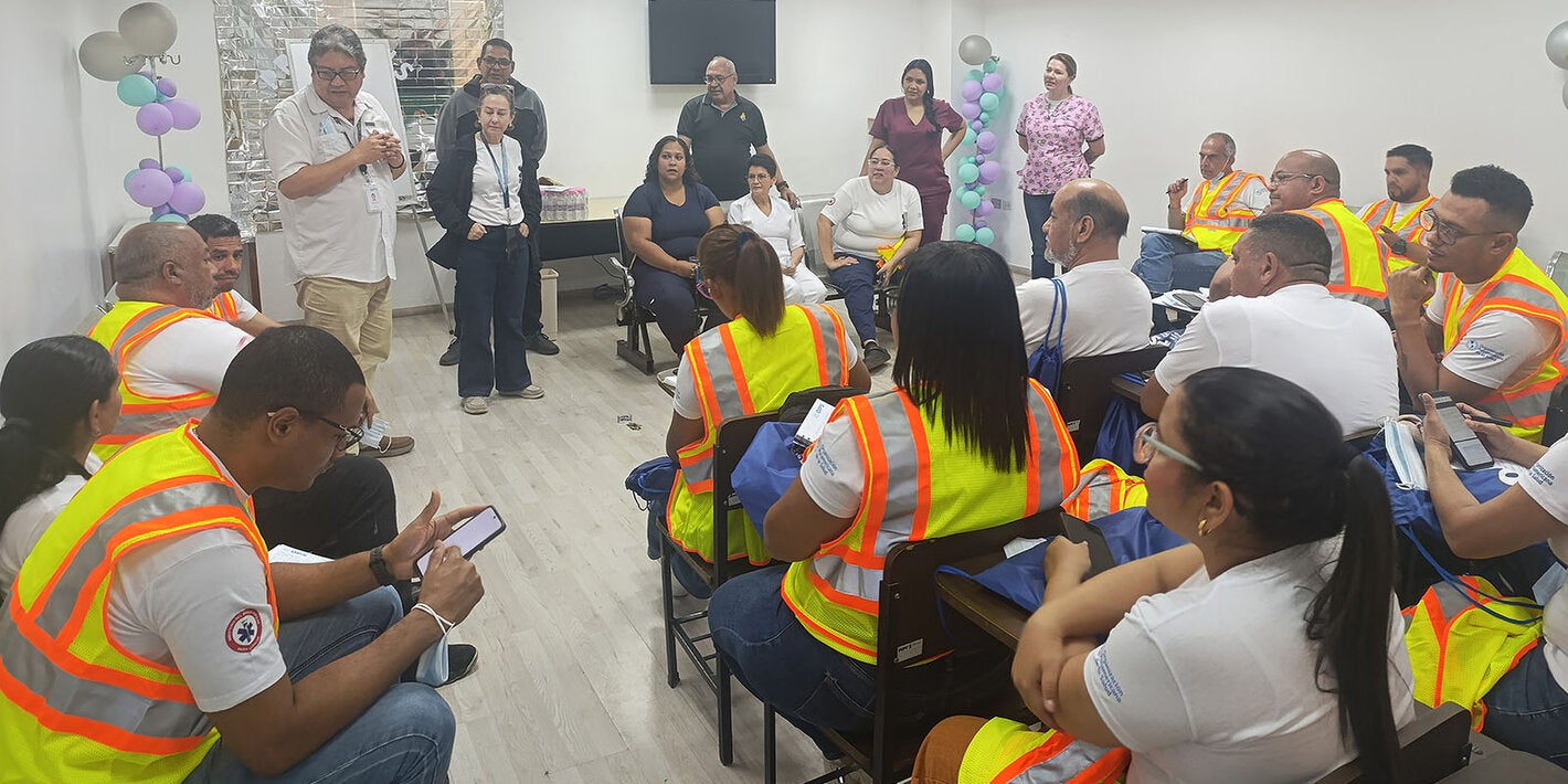 En el materno infantil de El Valle se llevó a cabo la sección práctica del curso