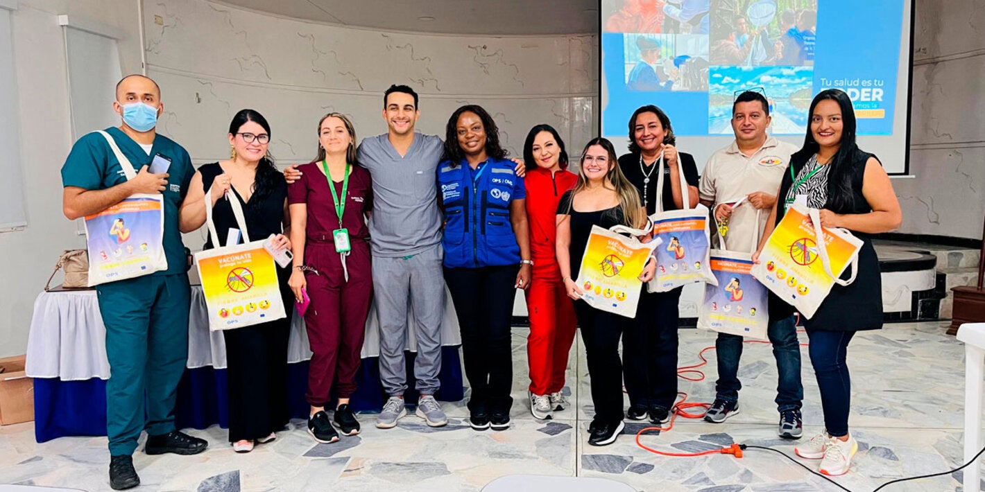 personal de fortalece el acompañamiento a hospitales del país en manejo clínico de la Fiebre Amarilla