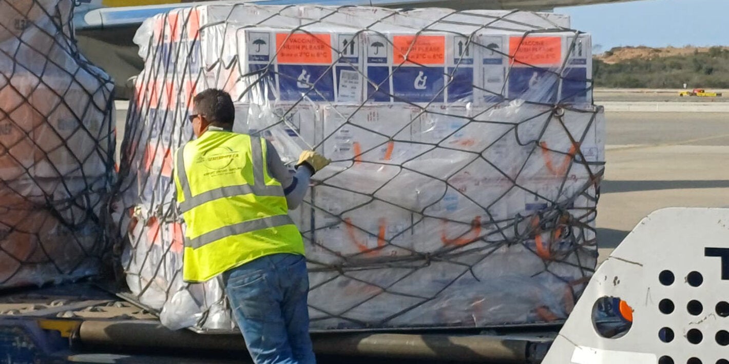 Las últimas 500 mil dosis de pentavalente llegaron en dos vuelos comerciales