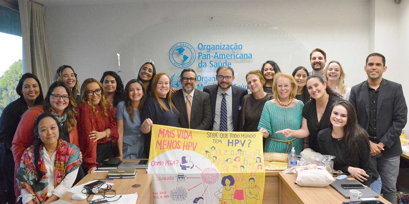Grupo se reúne para agenda de trabalho