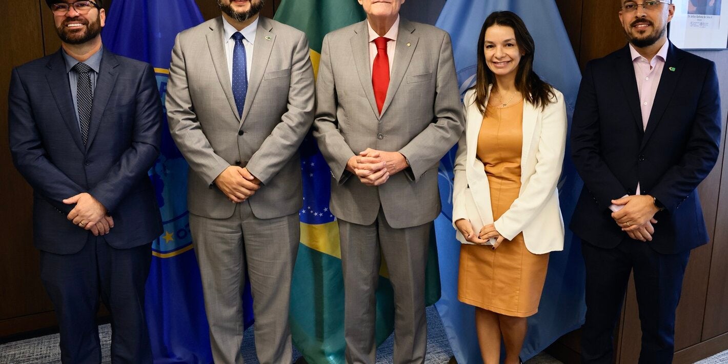 Reunião equipe do Conasems com diretor da OPAS