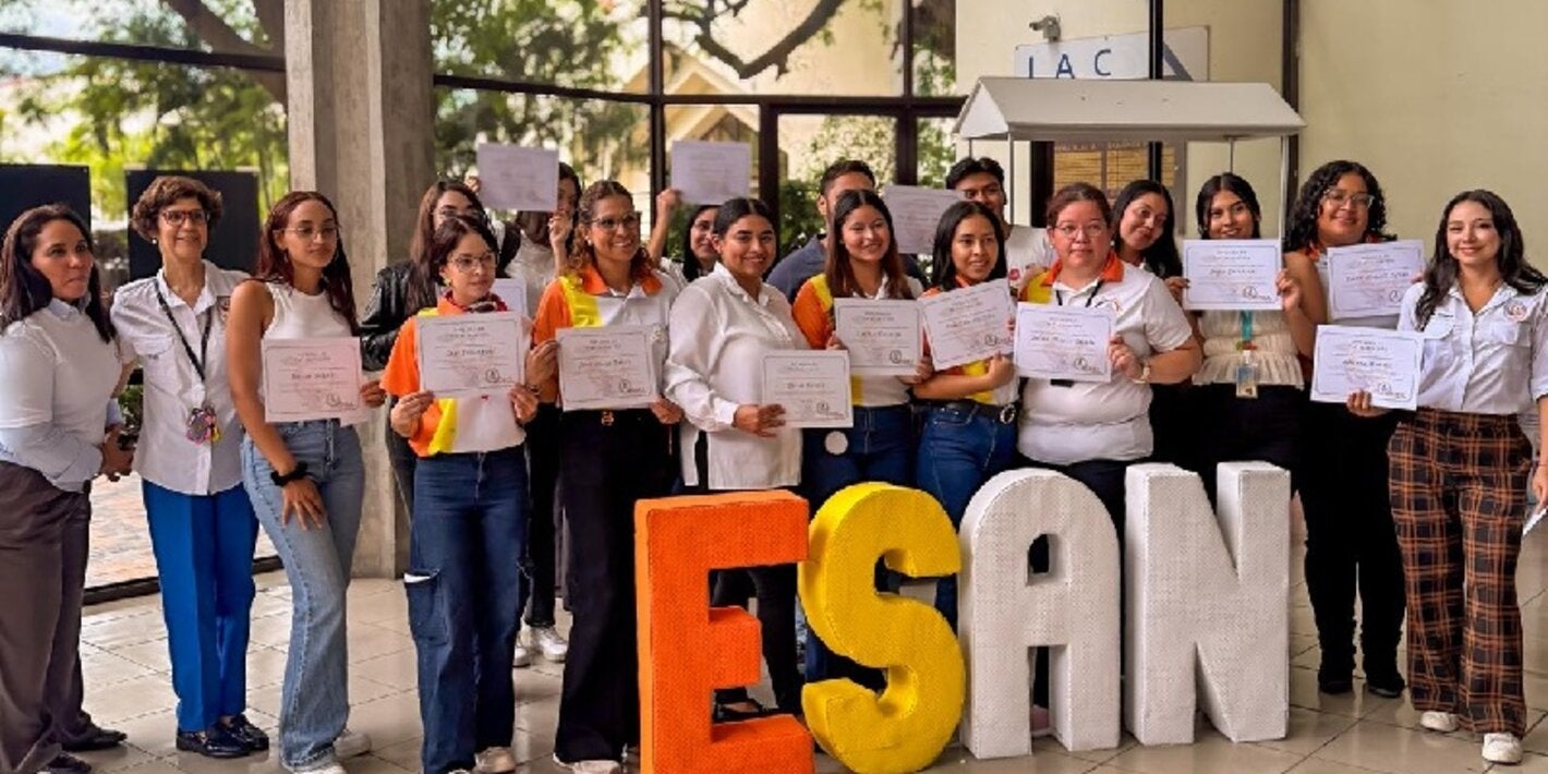 Estudiantes en la celebración del Día Mundial de la Inocuidad Alimentaria