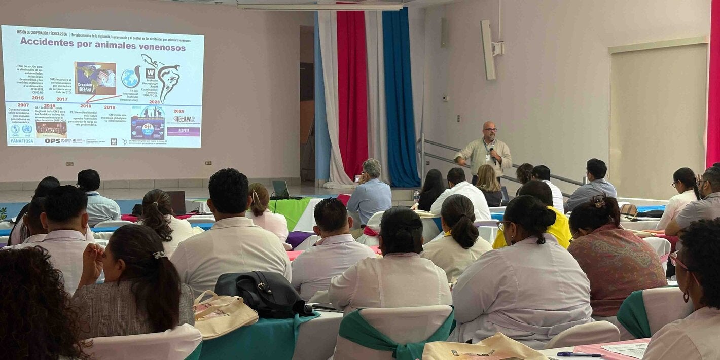 Nicaragua refuerza el abordaje integral de los envenenamientos por animales venenosos con apoyo técnico de PANAFTOSA-OPS