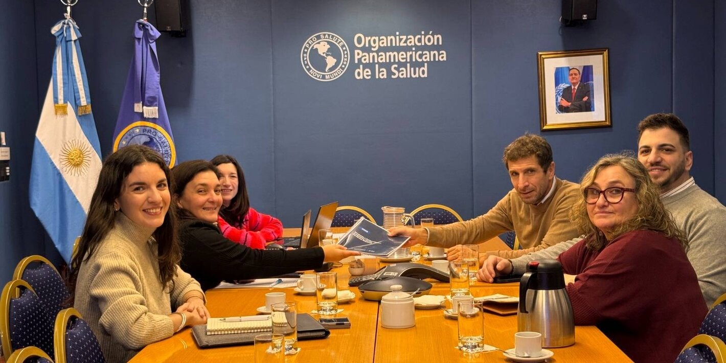 Foto de los participantes del encuentro