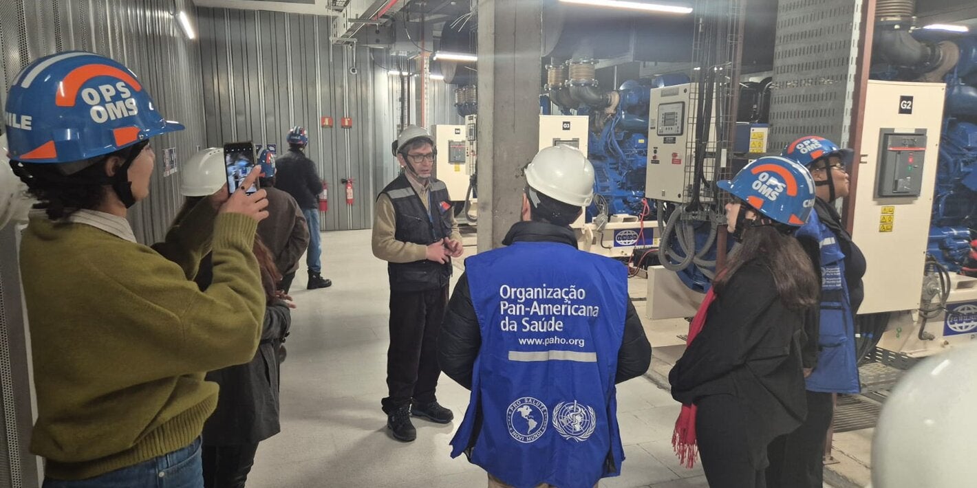 Chile comparte su experiencia en hospitales resilientes con delegación técnica del Ministerio de Salud de Brasil