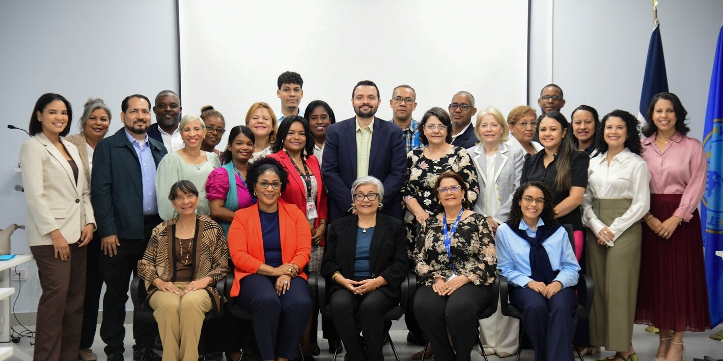 República Dominicana fortalece la gobernanza y la calidad de la información científica en salud a través de la BVS-DOM