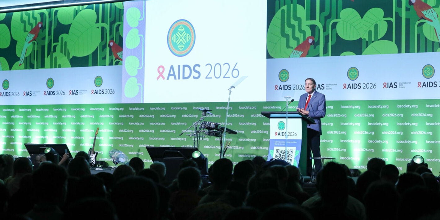Dr. jarbas Barbosa addressing audience