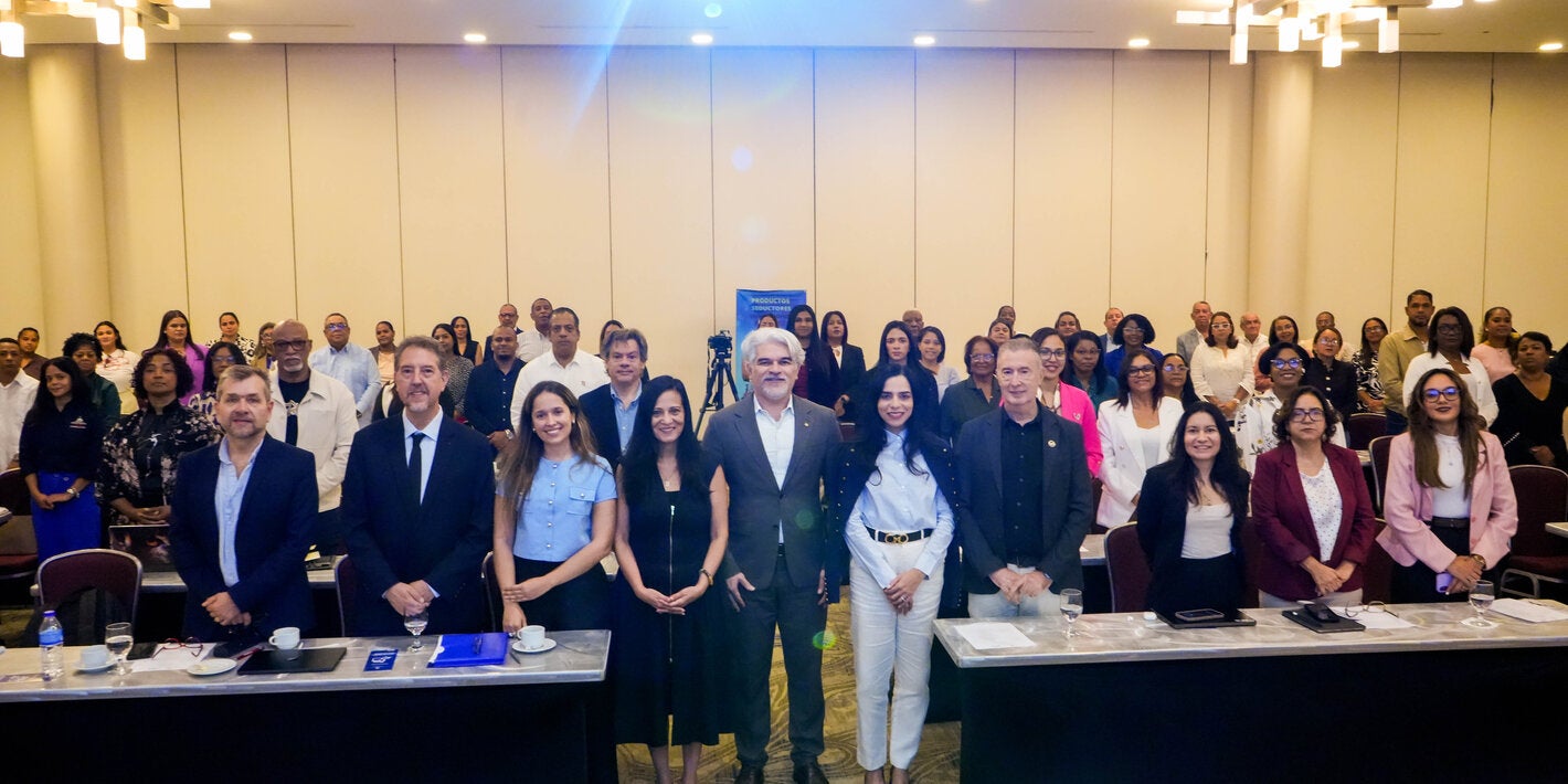 República Dominicana fortalece acciones para avanzar hacia ambientes 100 % libres de humo de tabaco y otras emisiones