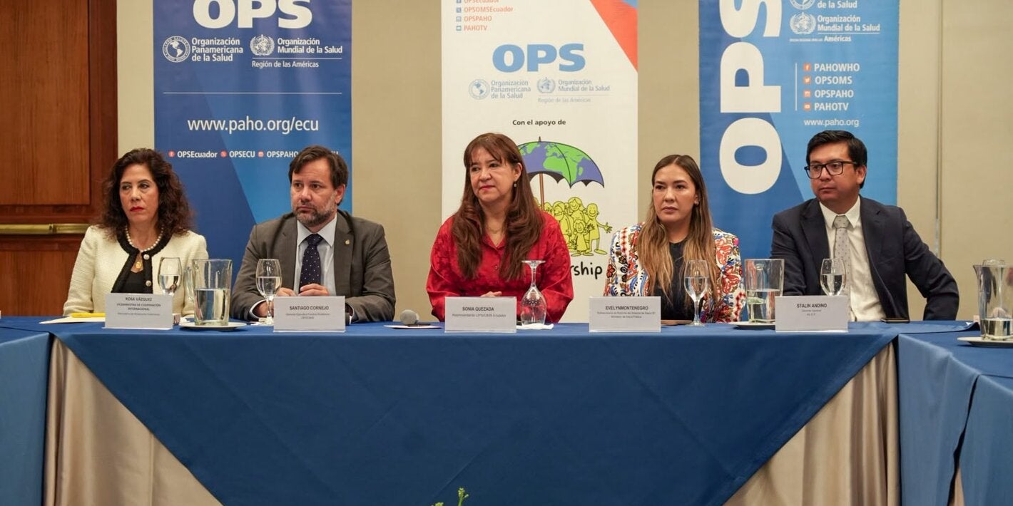 Autoridades del MSP, la Empresa Pública de Abastecimiento, Cancillería, la oficina país y la misión internacional de OPS/OMS participan en apertura de diálogo técnico