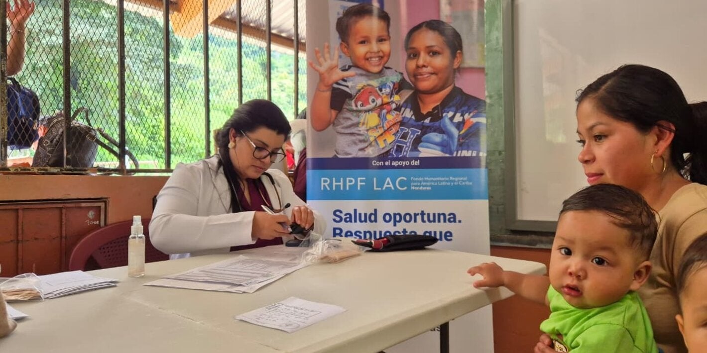 Besly recibe atención médica
