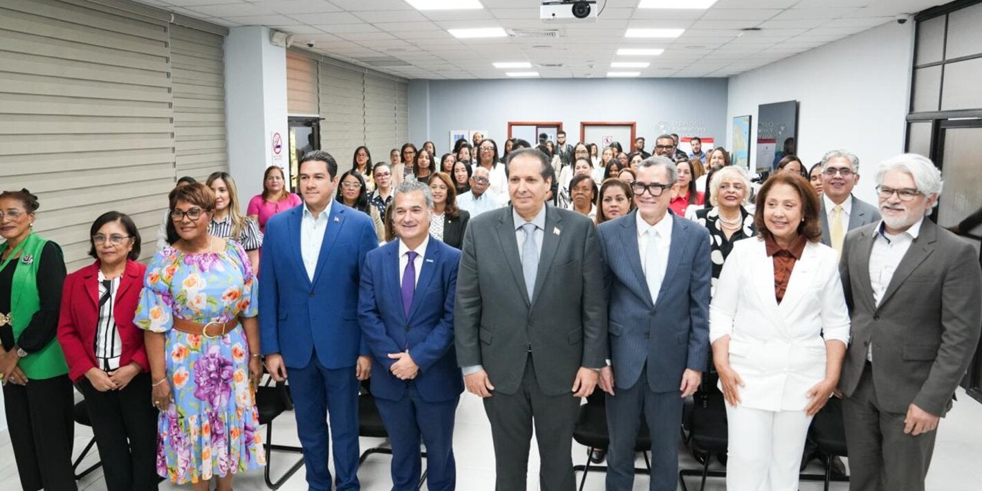 República Dominicana fortalece entornos laborales favorables a la lactancia materna con apoyo de la OPS/OMS