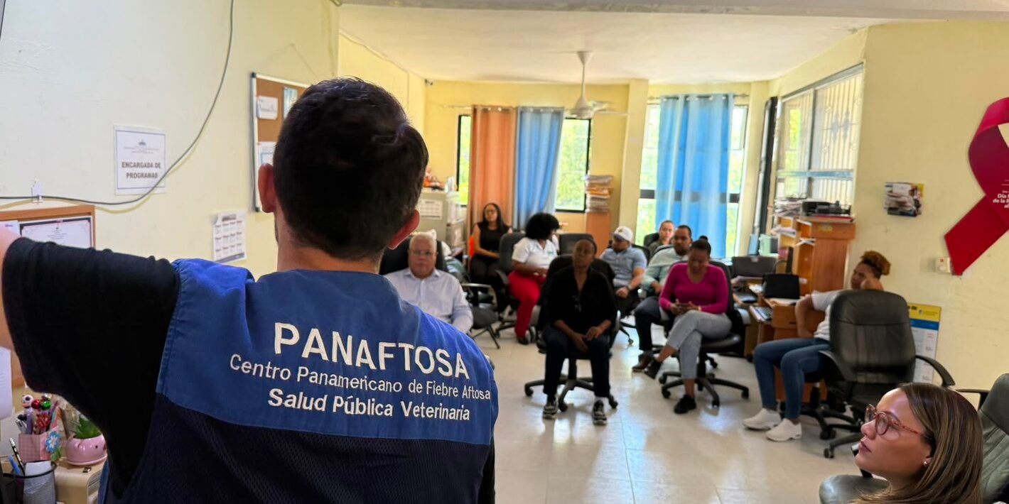 República Dominicana refuerza su respuesta nacional para avanzar hacia la eliminación de la rabia humana transmitida por perros