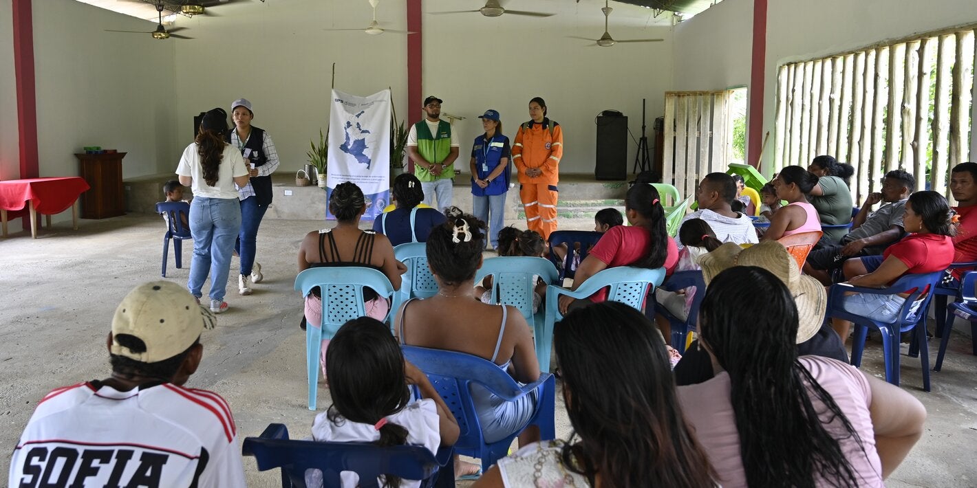 Personas en capacitachin WASH