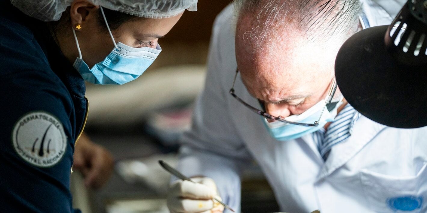 Operación en el Hospital de Pilar
