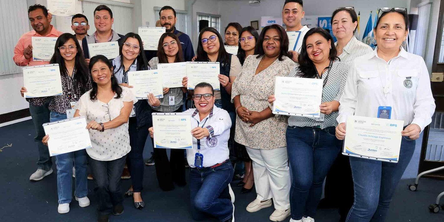 Familias Fuertes: Amor y Límites