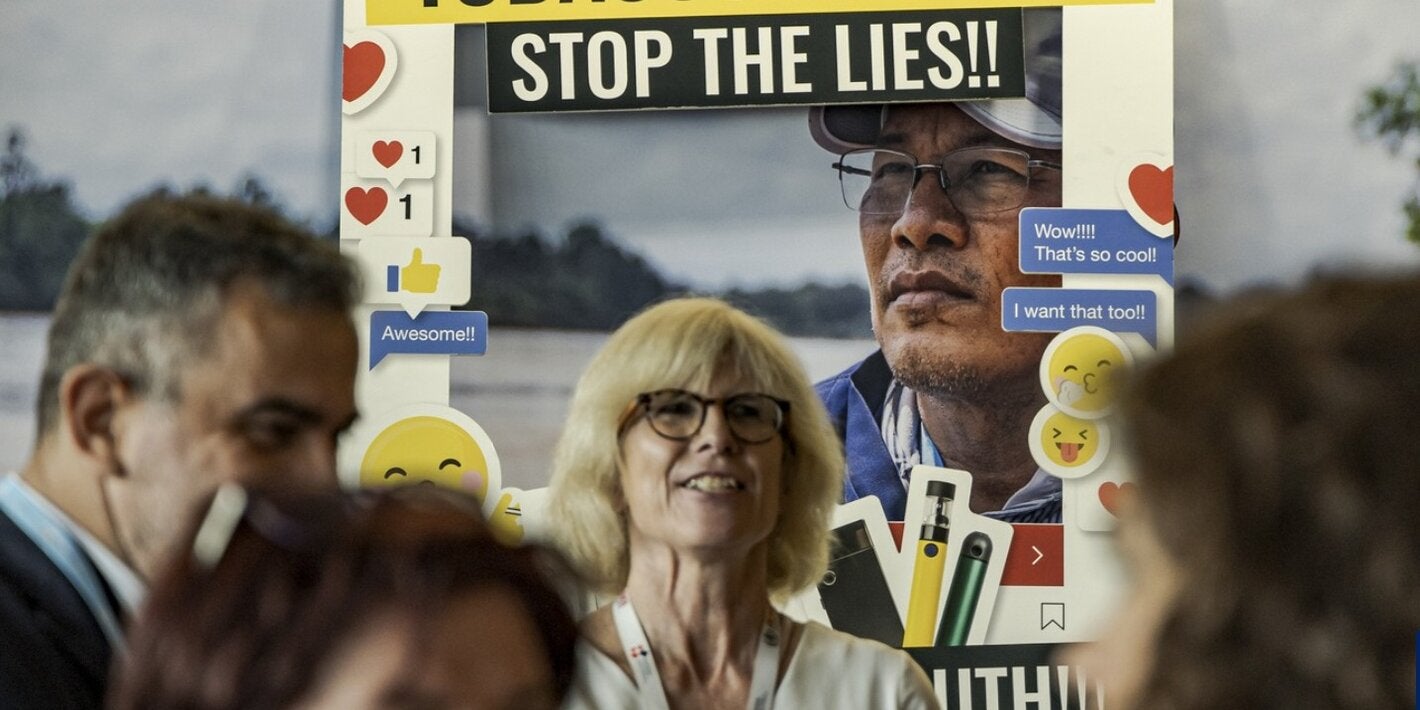 people protesting about tobacco industries