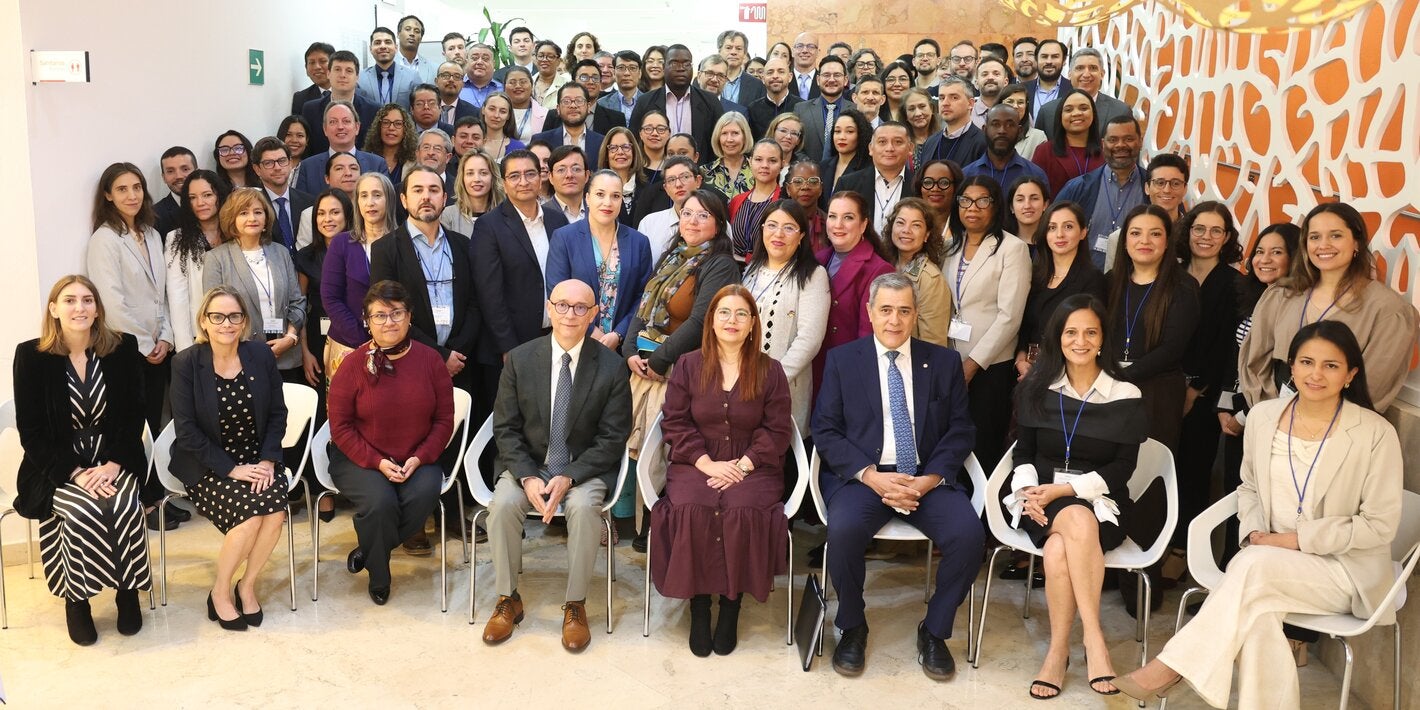 Photo of participants at the Tobacco Taxes meeting in Latin America