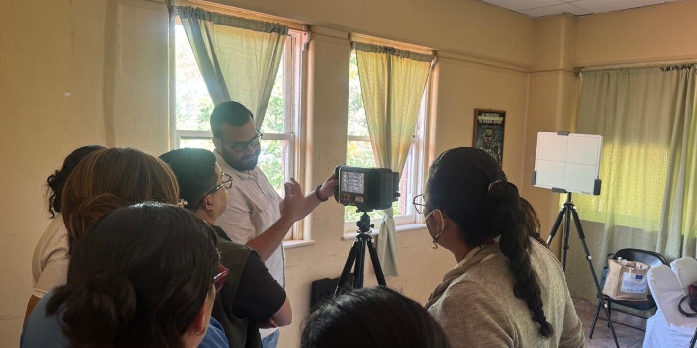 equipo portátil de rayos X para diagnóstico de TB