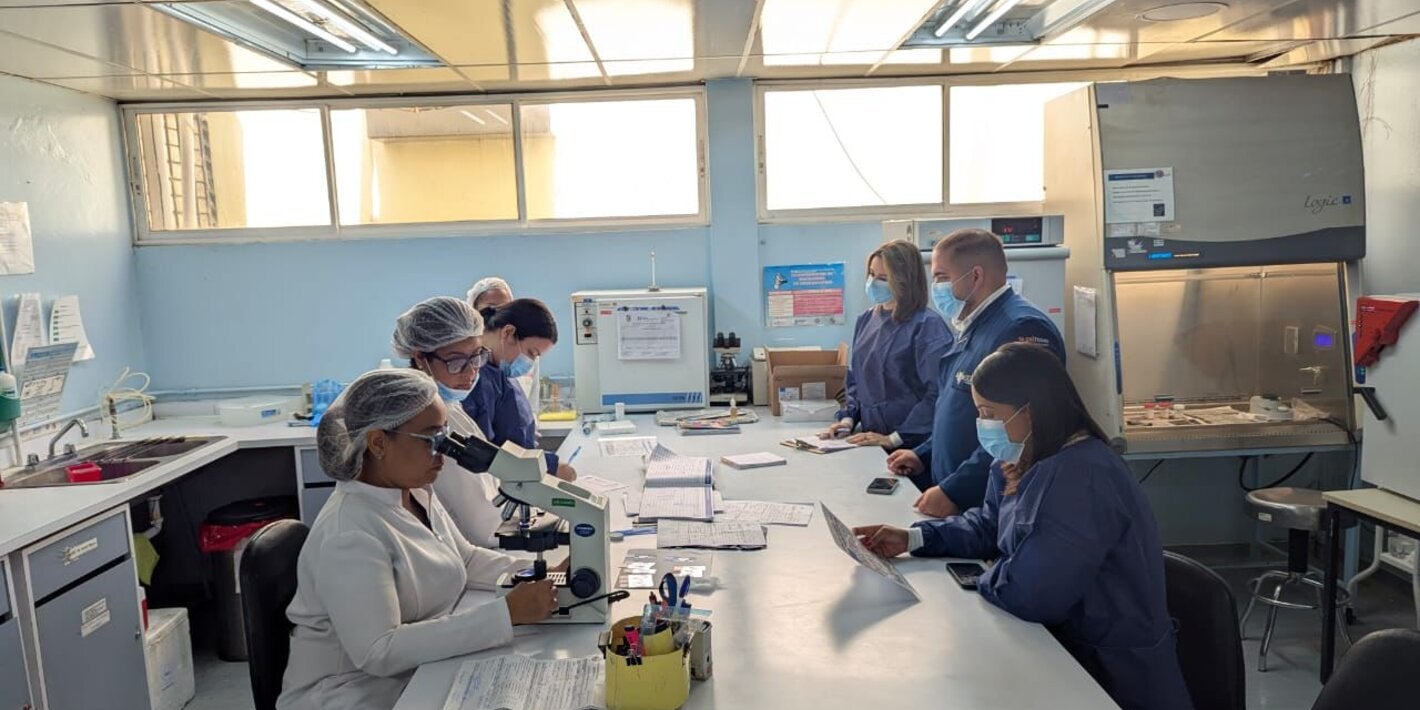 Con apoyo de Unitaid, OPS y Ministerio de Salud impulsan el diagnóstico oportuno en personas con enfermedad avanzada por VIH