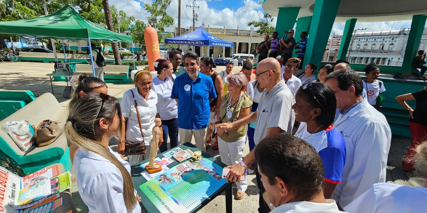 Feria de salud en Pinar el Río con el Movimiento de MCCS
